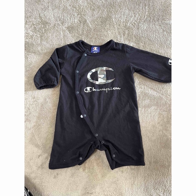 Champion(チャンピオン)のchampion ロンパース キッズ/ベビー/マタニティのベビー服(~85cm)(カバーオール)の商品写真