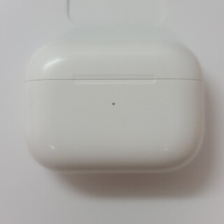 美品】Apple正規品 AirPods Pro第1世代 充電ケースの通販｜ラクマ