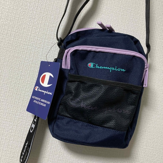 Champion(チャンピオン)のChampion  キッズ　ショルダーバッグ キッズ/ベビー/マタニティのこども用ファッション小物(その他)の商品写真