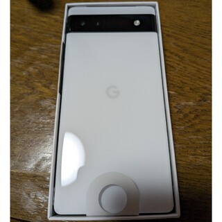 グーグルピクセル(Google Pixel)のGoogle Pixel 6a Chalk 128 GB au　ホワイト(スマートフォン本体)