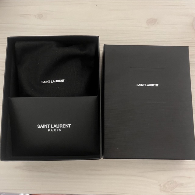 正規店購入】SAINT LAURENT パリ スリム キーケース 贅沢品 www