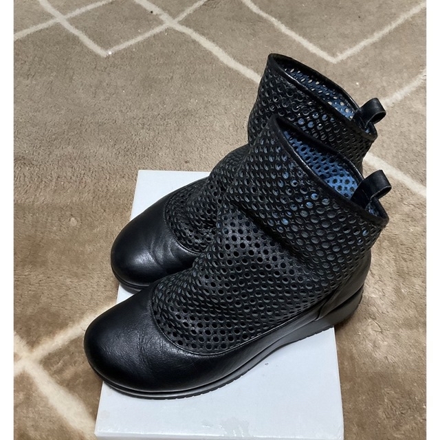 ミスキョウコ　ブーツ24センチ  カラー　ブラック レディースの靴/シューズ(ブーツ)の商品写真