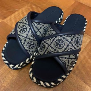 トリーバーチ(Tory Burch)のトリーバーチ　サンダル(サンダル)