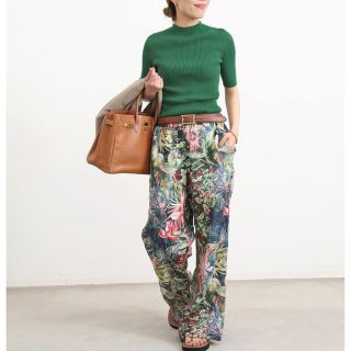 アパルトモンドゥーズィエムクラス(L'Appartement DEUXIEME CLASSE)のCOUTURE D`ADAM  Botanical Pattern Ramie(カジュアルパンツ)