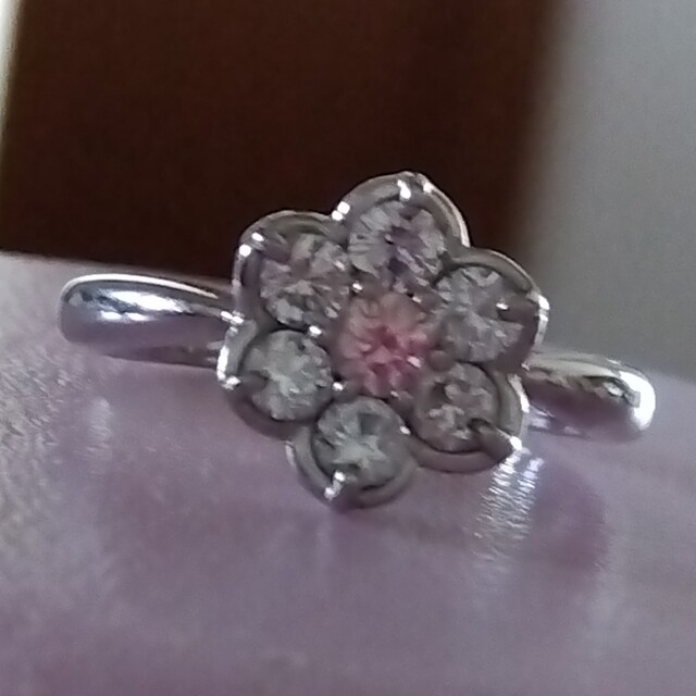 遊様ご専用!PT900  ピンクダイヤモンド　ダイヤモンドリング レディースのアクセサリー(リング(指輪))の商品写真