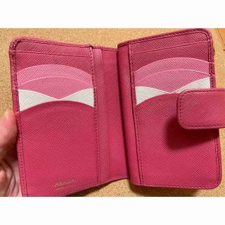 プラダ(PRADA)の【中古】PRADA プラダ　財布 限定カラー　ピンク　箱有り(財布)