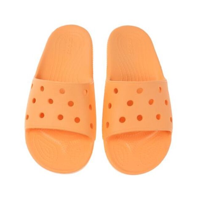 crocs(クロックス)の22cm クロックス クラシック スライド オレンジ M4W6 レディースの靴/シューズ(サンダル)の商品写真