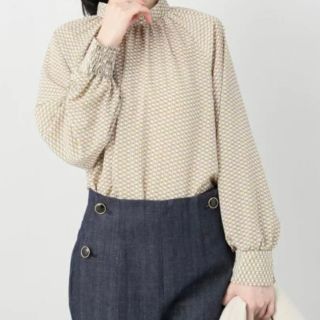 ラトータリテ(La TOTALITE)の【美品】La Totalite チェーンプリントブラウス(シャツ/ブラウス(長袖/七分))