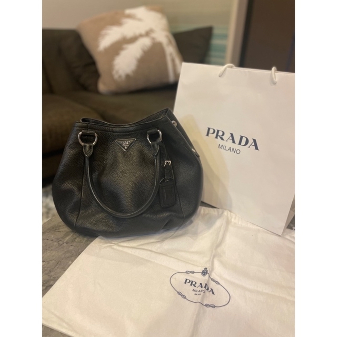 セール！PRADA❤︎プラダ❤︎レザーバッグ❤︎ショルダーバッグ❤︎美品 2