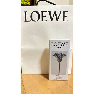 ロエベ(LOEWE)のLOEWE 001 WOMAN Eau De Parfum 50ml(香水(女性用))