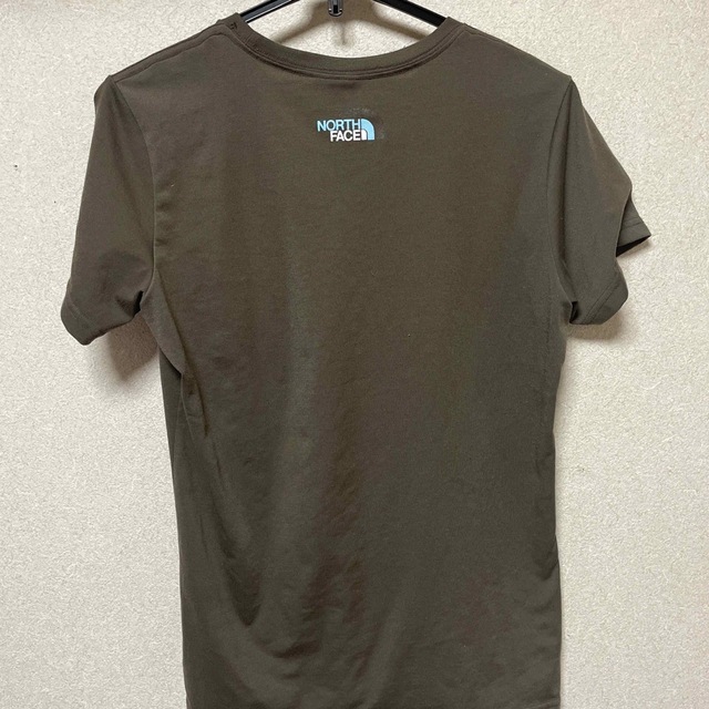 THE NORTH FACE(ザノースフェイス)のTHENORTHFACEザノースフェスTシャツ レディースのトップス(Tシャツ(半袖/袖なし))の商品写真