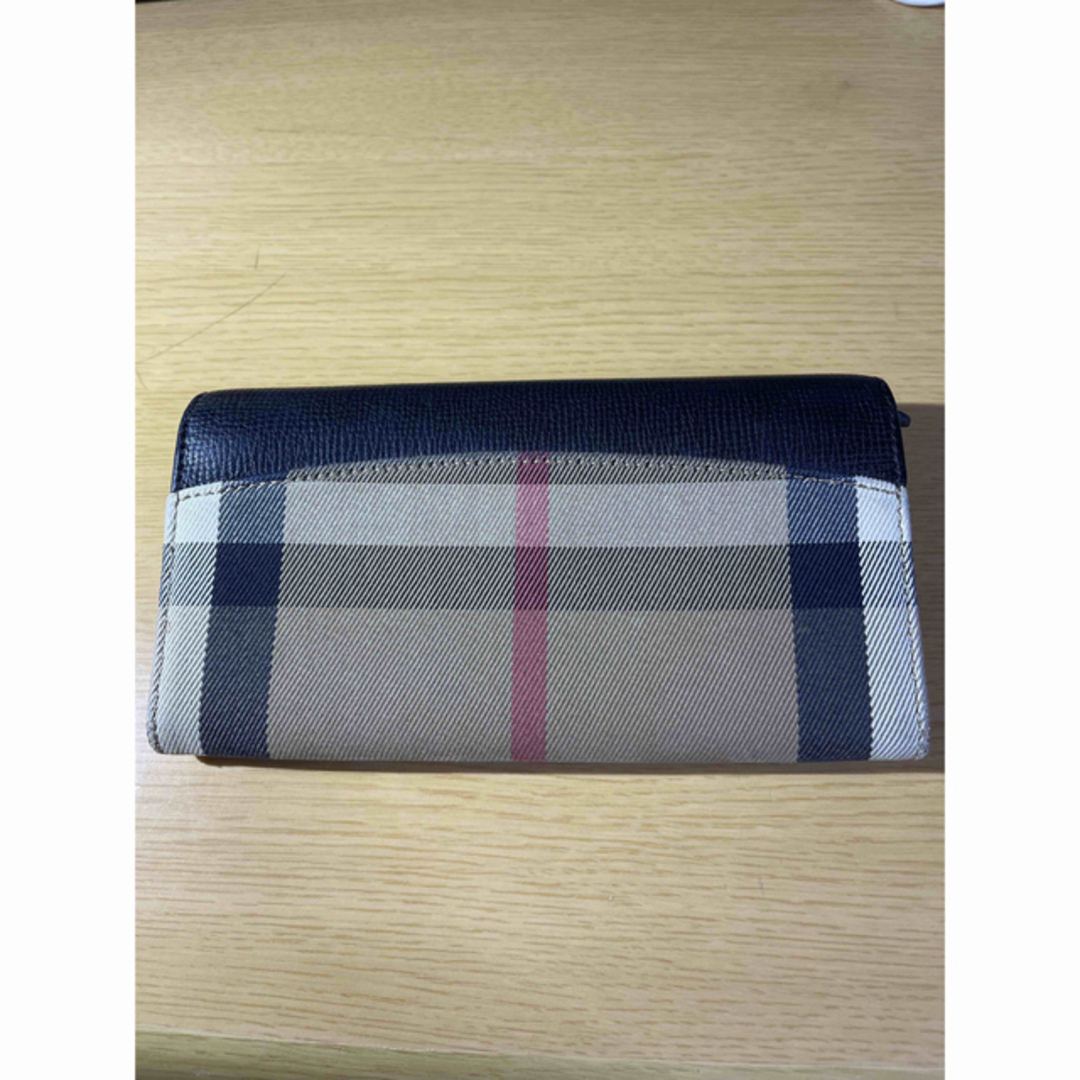 BURBERRY(バーバリー)のバーバリー　長財布 レディースのファッション小物(財布)の商品写真