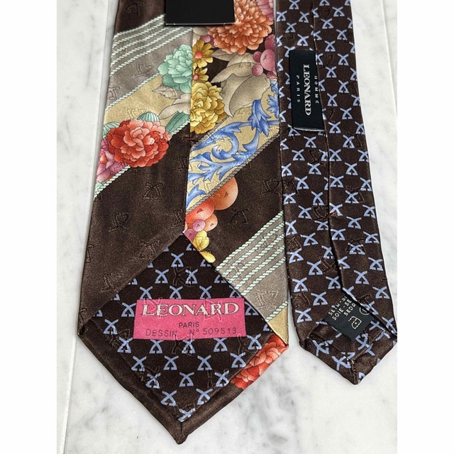 高級激レアネクタイ✨️新品✨️】LEONARD 花柄 ブラウン系 海外並行