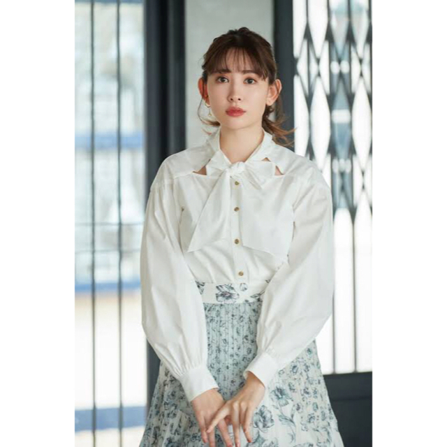 週末限定値下げ herlipto ribbon blouse