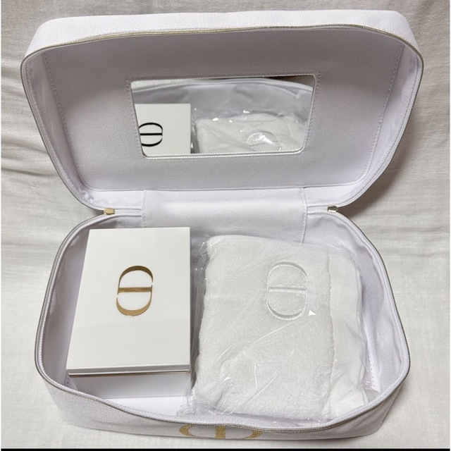 Christian Dior ディオール ノベルティ バニティポーチセット 新品 | フリマアプリ ラクマ