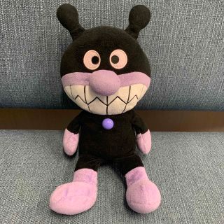 アンパンマン(アンパンマン)の【バイキンマン】ぬいぐるみ 28cm　しっぽ無し(キャラクターグッズ)