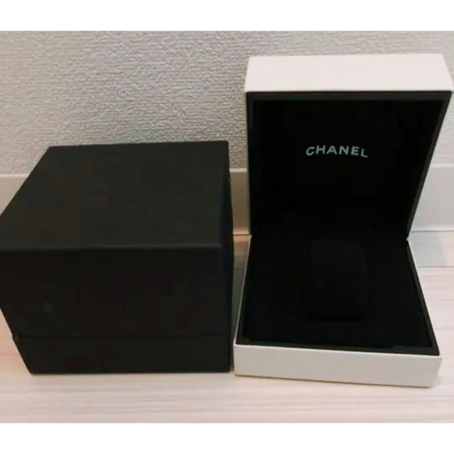 CHANEL(シャネル)のCHANEL 時計 レディース ショコラ ブレスレット レディースのファッション小物(腕時計)の商品写真