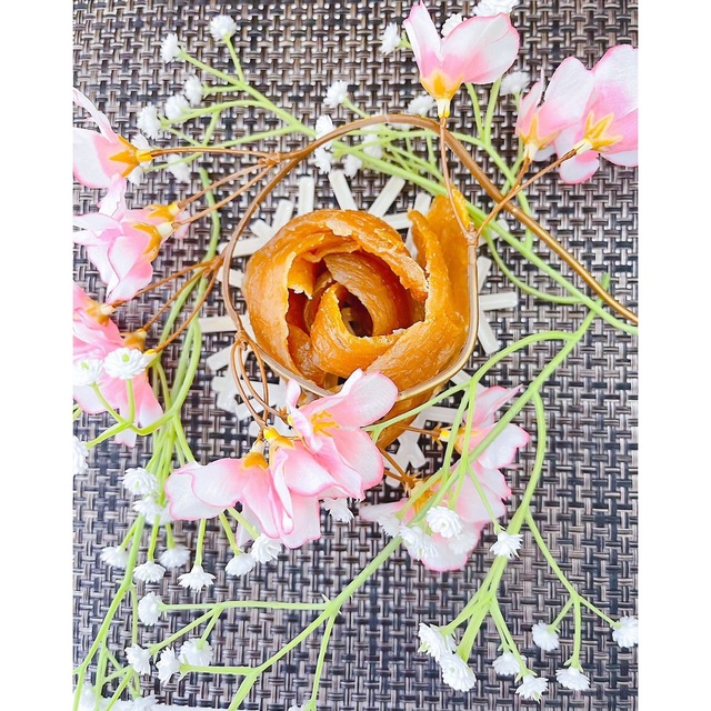 16感謝セール 干し芋  完全天日干し　茨城　紅はるか　切り落とし　箱込み１キロ 食品/飲料/酒の食品(菓子/デザート)の商品写真