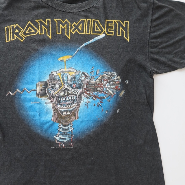 カラーTシャツ IRON MAIDEN アイアンメイデン バンT ビンテージ  黒