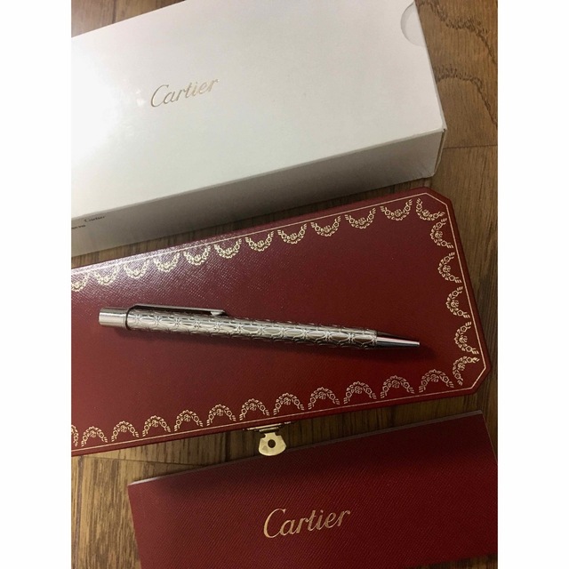 Cartier(カルティエ)のカルティエ  ボールペン インテリア/住まい/日用品の文房具(ペン/マーカー)の商品写真