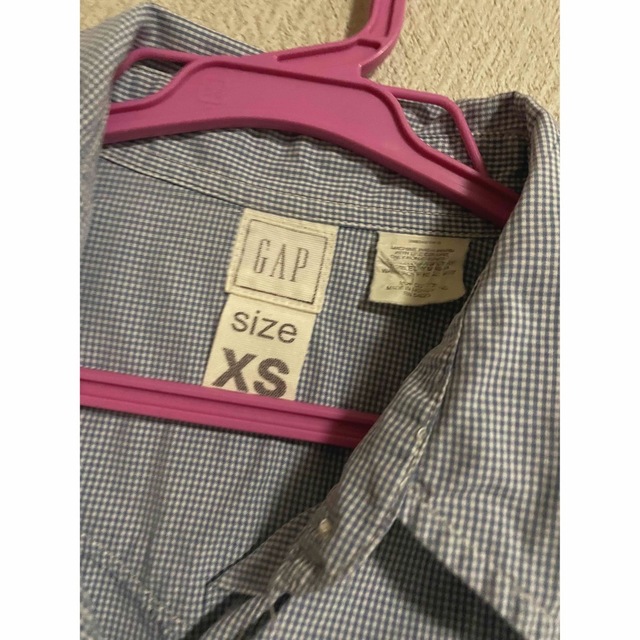 GAP(ギャップ)のGAP XS ワイシャツ　水色 レディースのトップス(シャツ/ブラウス(長袖/七分))の商品写真