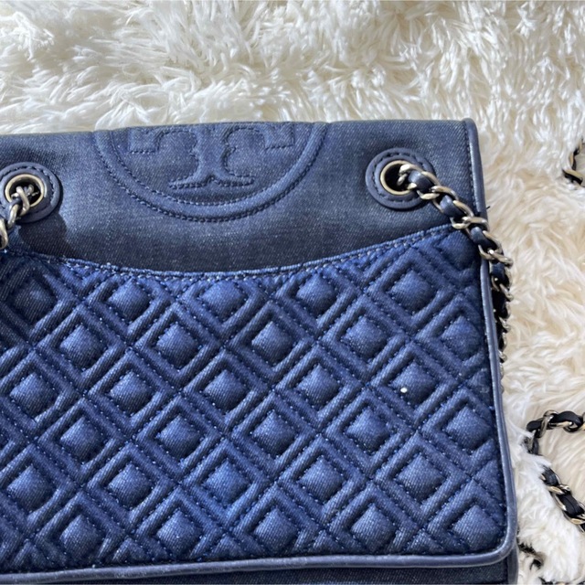 Tory Burch(トリーバーチ)の美品♡トリバーチ  デニムショルダーバック レディースのバッグ(ショルダーバッグ)の商品写真