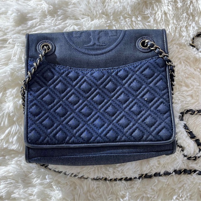 Tory Burch(トリーバーチ)の美品♡トリバーチ  デニムショルダーバック レディースのバッグ(ショルダーバッグ)の商品写真