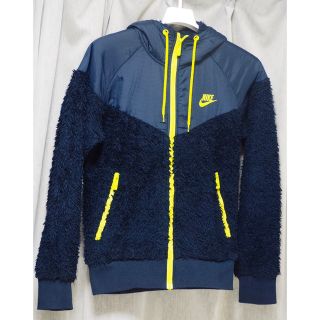 ナイキ(NIKE)のナイキ フリースウインドランナー S ブラック×蛍光ボルト WINDRUNNER(マウンテンパーカー)