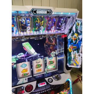 ガンダムクロスオーバー パチスロ実機 スロット実機の通販 by Kuu's