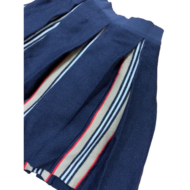 BURBERRY(バーバリー)のバーバリー　セーター　スカート　セットアップ　ストライプ　100 美品 キッズ/ベビー/マタニティのキッズ服女の子用(90cm~)(スカート)の商品写真