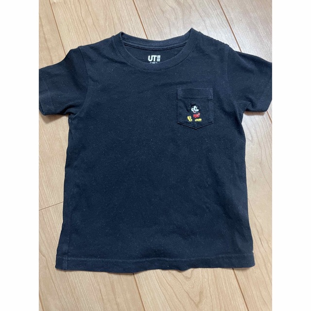 UNIQLO(ユニクロ)の子供服　Tシャツ　ワンピース　100㎝ キッズ/ベビー/マタニティのキッズ服男の子用(90cm~)(Tシャツ/カットソー)の商品写真