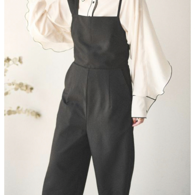 natural couture(ナチュラルクチュール)のナチュラルクチュール　サロペット　オーバーオール レディースのパンツ(サロペット/オーバーオール)の商品写真