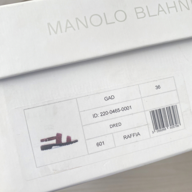 MANOLO BLAHNIK(マノロブラニク)の【新品】MANOLO BLAHNIK マノロブラニク スポーツサンダル ワイン レディースの靴/シューズ(サンダル)の商品写真