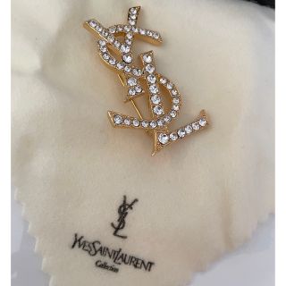 イヴサンローラン(Yves Saint Laurent)のYVES SAINT LAURENT サンローラン ブローチ　ストーン(ブローチ/コサージュ)