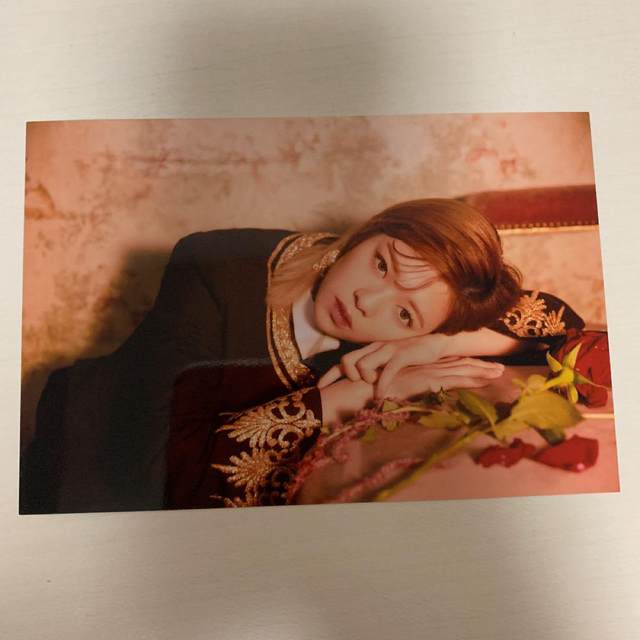 TWICE(トゥワイス)のTWICE season's greetings シーグリ ジョンヨン 生写真 エンタメ/ホビーのDVD/ブルーレイ(アイドル)の商品写真
