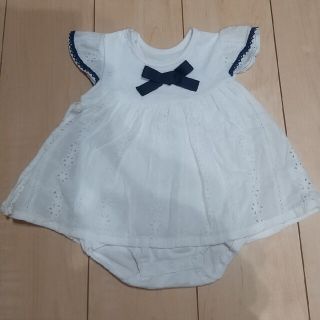 ムージョンジョン(mou jon jon)の【専用】２点おまとめ　ムージョンジョン　白、petit mainさくらんぼ(ロンパース)