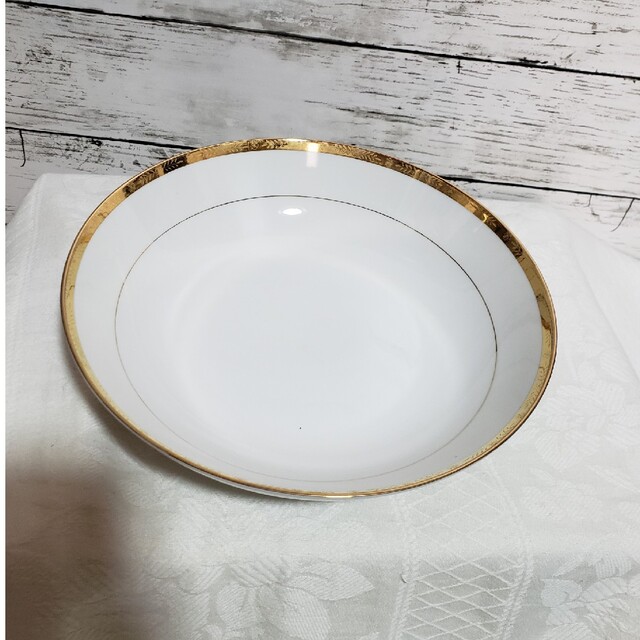大皿1枚、小皿5枚セット 白×ゴールド 詰め放題対象