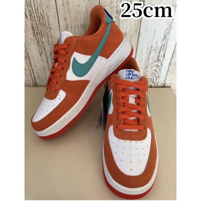 NIKE(ナイキ)のナイキ エアフォース1 ロー '07 LV8 アスレチック クラブ  25cm メンズの靴/シューズ(スニーカー)の商品写真