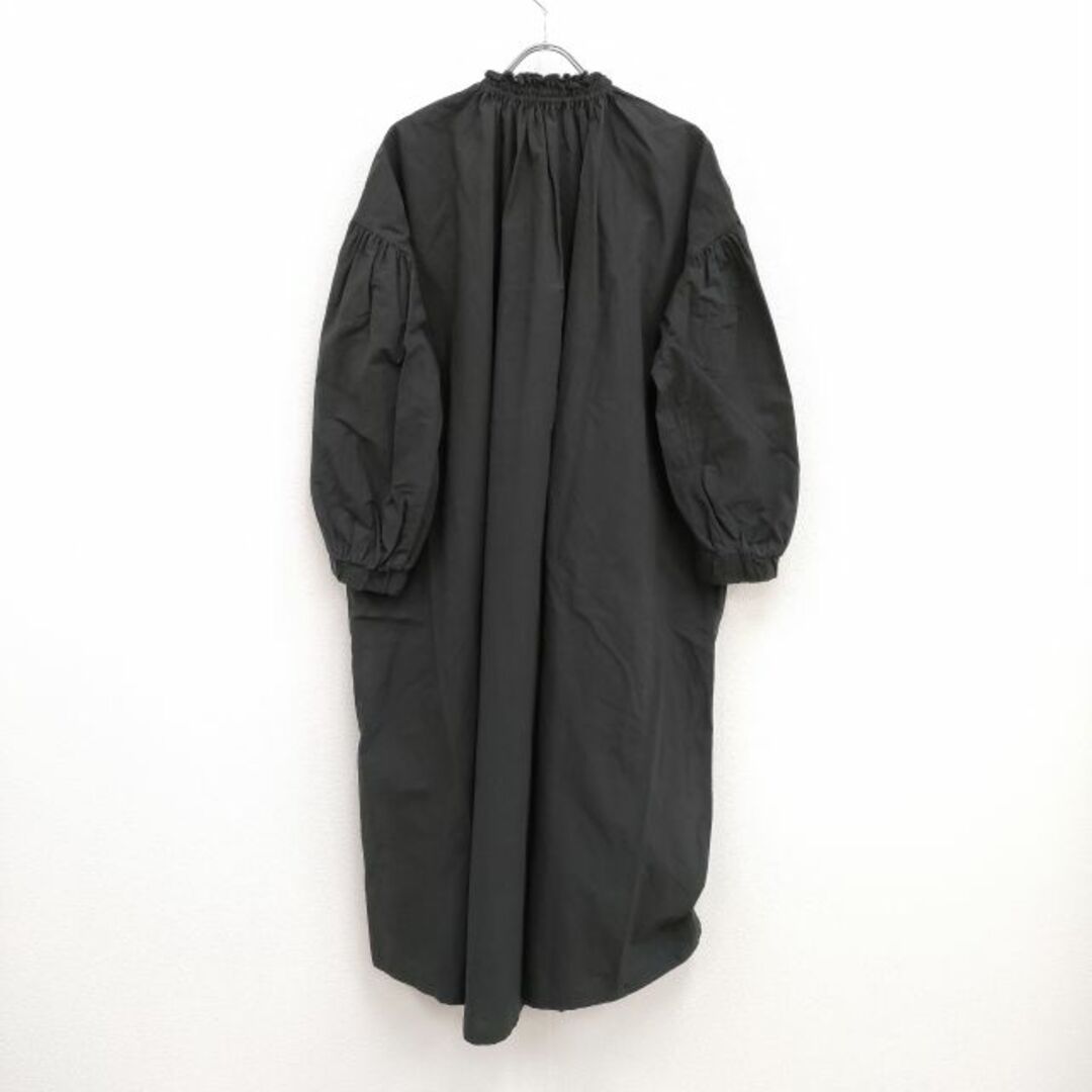 nest Robe(ネストローブ)のnest Robe コットンラミーバルーンスリーブワンピース 01213-1081 ワンピース ブラック レディース ネストローブ【中古】3-0320M♪ レディースのワンピース(ロングワンピース/マキシワンピース)の商品写真