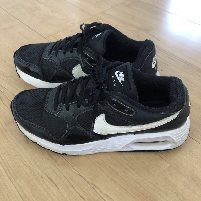 NIKE(ナイキ)の専用　ナイキ　エアマックス　スニーカー　22.5㎝ キッズ/ベビー/マタニティのキッズ靴/シューズ(15cm~)(スニーカー)の商品写真