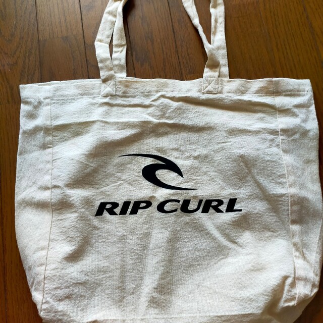 Rip Curl(リップカール)の正規品　RIP CURL　布バッグ スポーツ/アウトドアのスポーツ/アウトドア その他(サーフィン)の商品写真