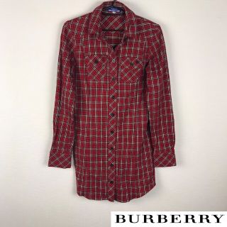 バーバリーブルーレーベル(BURBERRY BLUE LABEL)の美品 BURBERRY BLUE LABEL 長袖シャツ レッド サイズ38(シャツ/ブラウス(長袖/七分))