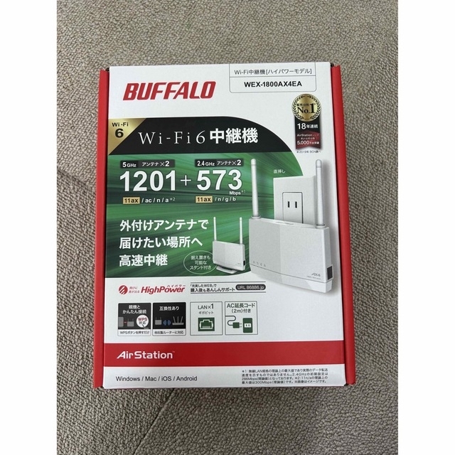 Buffalo(バッファロー)のBUFFALO Wi-Fi 6 対応中継機 WEX-1800AX4EA スマホ/家電/カメラのPC/タブレット(PC周辺機器)の商品写真