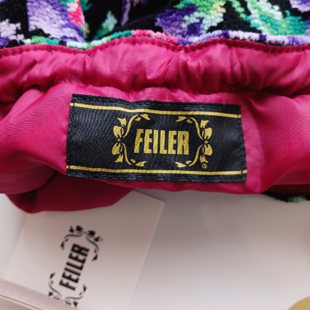 FEILER(フェイラー)のフェイラータグ付き新品未使用品のポーチ👝　ショップ袋付き　最終価格‼️ レディースのファッション小物(ポーチ)の商品写真