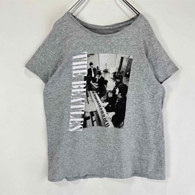 THE BEATLES(ビートルズ)のザ・ビートルズ　Tシャツ　バンドT グレー　Beatles 古着　Lサイズ レディースのトップス(Tシャツ(半袖/袖なし))の商品写真