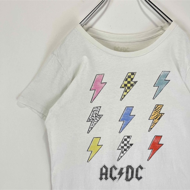 AC/DC Tシャツ　バンドT イナズマ　カラフル　古着　ホワイト　ヘビメタ メンズのトップス(Tシャツ/カットソー(半袖/袖なし))の商品写真
