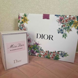 ディオール(Dior)のDior ブルーミングブーケ　50ml(香水(女性用))