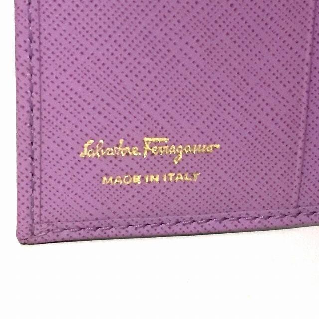 Salvatore Ferragamo(サルヴァトーレフェラガモ)のサルバトーレフェラガモ Wホック財布 レディースのファッション小物(財布)の商品写真