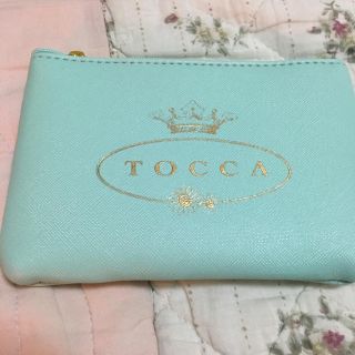 トッカ(TOCCA)の☆TOCCA キーチェーン付きマルチポーチ☆(ポーチ)