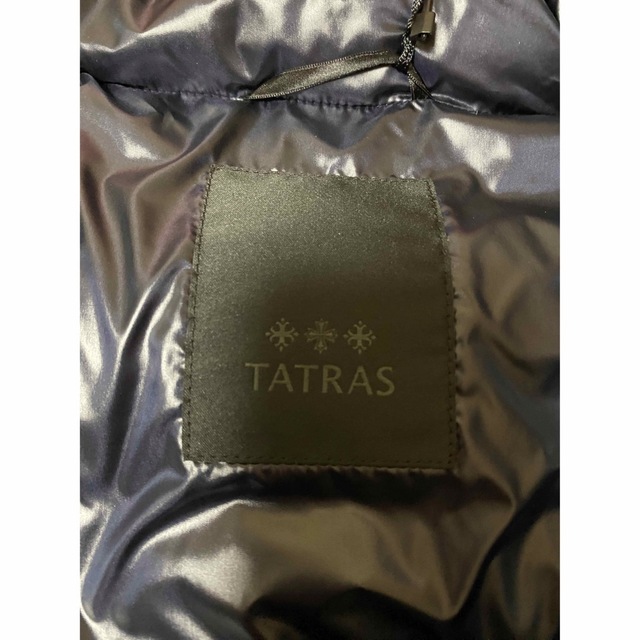 TATRAS(タトラス)のタトラス ダウンジャケット　バビラ　ネイビー　サイズ2 Sサイズ　ダウンコート レディースのジャケット/アウター(ダウンジャケット)の商品写真